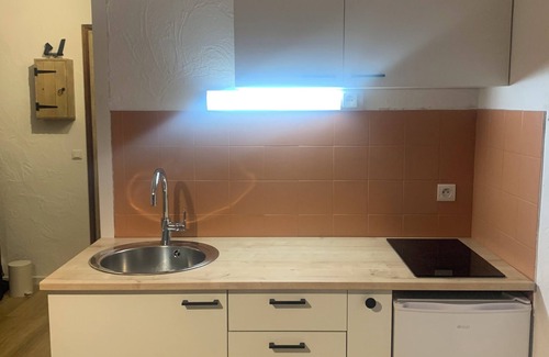 Passy Apartment | Quiet, bright cocoon in Mont Blanc country near Chamonix & Saint-Gervais