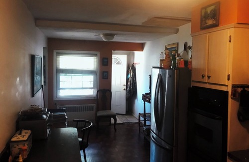 Canarsie Apartment | Quiet Brooklyn Refuge