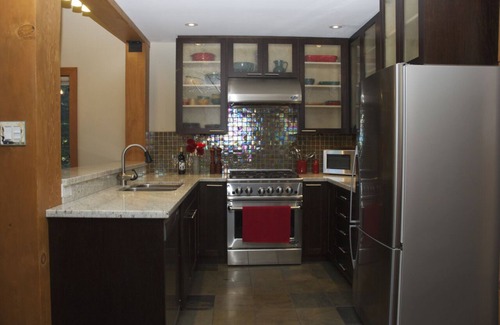 Blueberry Hill House | Quiet, comfortable, spacious Whistler retreat