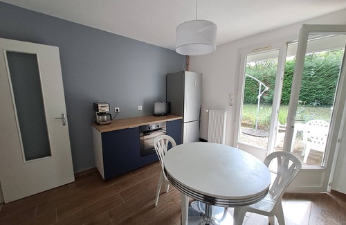 Baguer-Morvan House | Quiet cottage