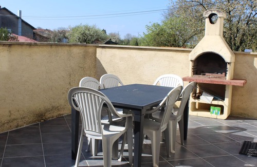 Lironville Cottage | Quiet Cottage Near Active Farm, 3 Bedrooms, Terrace & BBQ in Scenic Lorraine
