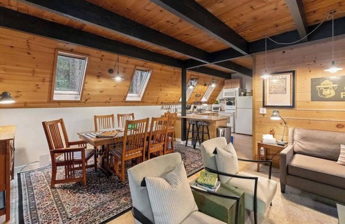 Shingletown Cabin | Quiet/Cozy A-Frame Near Mount Lassen w/Hot Tub