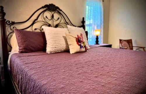 Waco House | Quiet Escape family with Private Pool