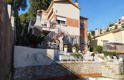 Santa Susanna Ski Chalet | Quiet Escape with Stunning Sea Views