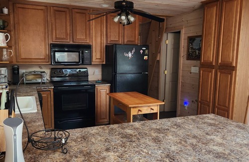 Stockton Springs Cottage | Quiet Lakeside cottage in Searsport
