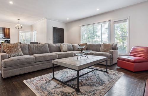 Old Town House | Quiet Residential Home near beach- Monthly Rental