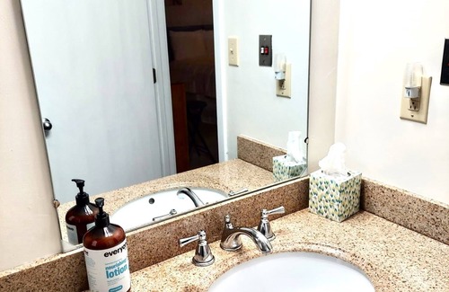 Fairfield Harbour Condo | Quiet studio