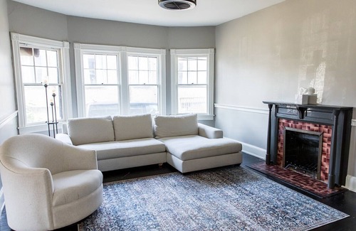 Chillicothe House | ❤️Quiet, Upscale, 5 Bedroom, Walk to Downtown❤️