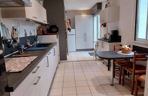 Erdeven Villa | Quiet villa, terraces, pets allowed, parking, WiFi