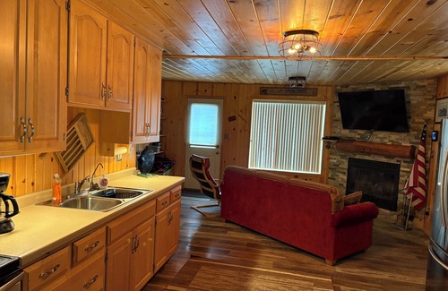 Long Prairie Cabin | QUIET, Year round Cozy Cabin on a great fishing lake