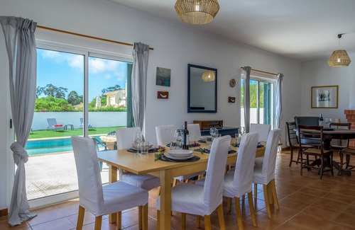 Calicas Villa | QuietPrivateVilla - superwiffi