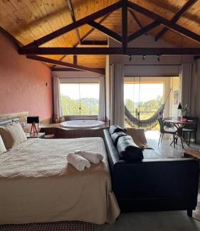 Santo Antonio do Pinhal Cabin | Quinta da Serra Villa & Chalés
