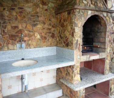 Alfarrobeira House | Quinta das AVES - Apartamento T2 com Piscina Comum