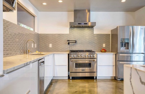 La Quinta Cottage | Quinta Green by Avantstay Modern Home w/Pool, Spa & Golf Course!