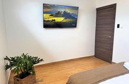 Urdesa House | Quinta Piedad Suites