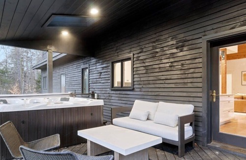 Becket House | Quintessential 6-BR Berkshires Lodge