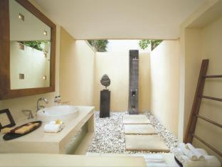 Mangsit Resort | Qunci Villas Resort