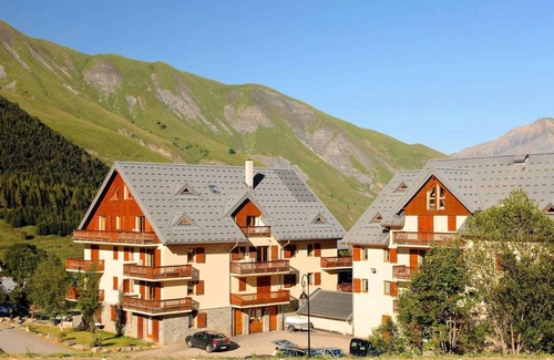 Saint-Sorlin-d'Arves Apartment | Résidence les Sybelles