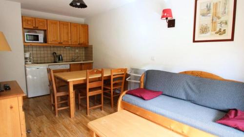 Puy-Saint-Vincent Apartment | Résidence Dame Blanche - DBA107 - APPT 1 CHAMBRE + CABINE - BALCON - 6 PERSONNES - Secteur 1800 MAE-2014