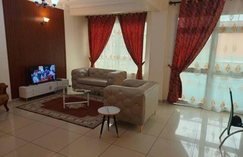 Yaounde Apartment | Résidence hôtelière La Roseline, Omnisport