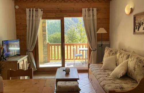 Champagny-en-Vanoise Apartment | Résidence les Alpages - Appartement Boule de neige - 3 pièces 6 personnes