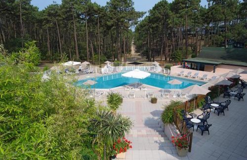 Carcans Hotel | Résidence les Cavales