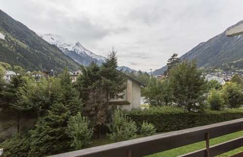 Chamonix City Centre Apartment | Résidence Les Périades