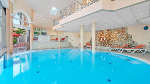 Sainte-Maxime City Centre Apartment | Résidence les Tourelles