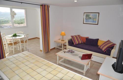 Santa Giulia Apartment | Résidence Marina Di Santa Giulia