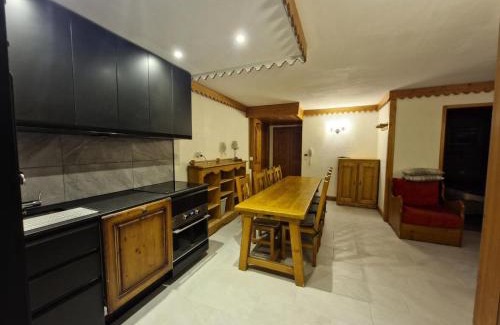 Arc-1800 Apartment | Résidence Roselend - Grand 4 pièces offrant de belles surfaces situé dans une résidence au village du chantel ,proche des pistes et avec piscine MAE-8204