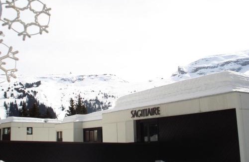 Flaine Apartment | Résidence Sagittaire - Studio entièrement rénové avec cabine · Centre station · Balcon MAE-7390