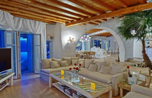 Houlakia Villa | R 1418 Opulence Villa BlueVillas Mykonos