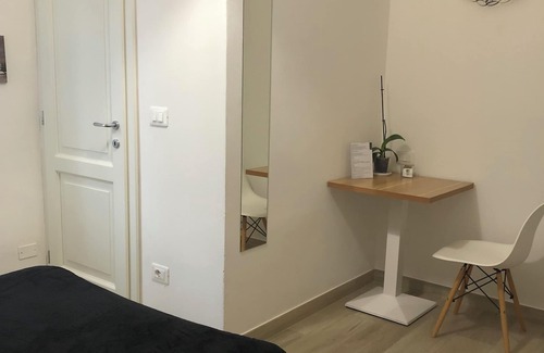Montale Bed & Breakfast | R&B MIDORA MONTALE