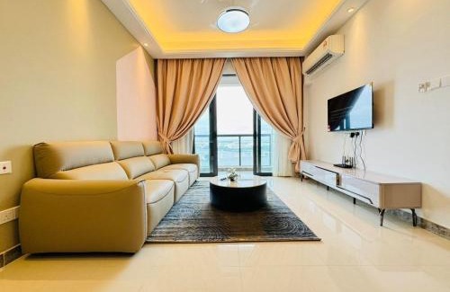Central District Apartment | R&F Princess Cove View Residences by WSD