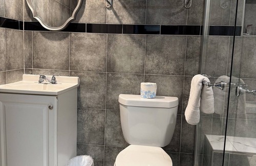 North Arlington Hotel | R Nite Star Inn & Suite
