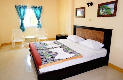 Khuekkhak Hotel | R.T. Hotel