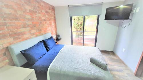 Ciudad Lopez Mateos Apartment | R08-C46 STUDIO frente al ITESM CEM Estudiantes Empresas Ejecutivos Turistas Nómadas Familias BIENVENIDOS! UBICACIÓN ESTRATÉGICA 10min Izcalli-15min Esmeralda-20min Sátelite-25min AIFA