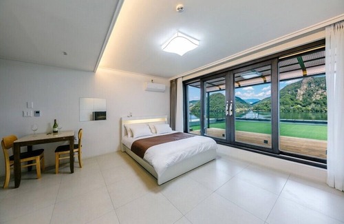 Chuncheon House | Rabbit Star Pension