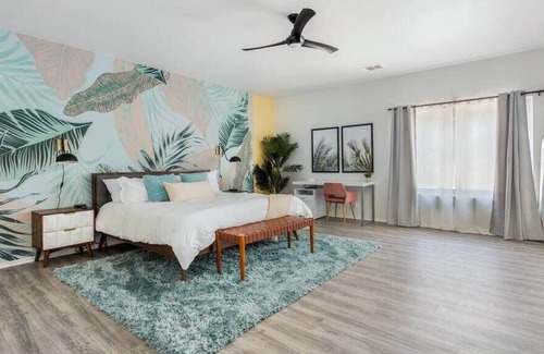 Racquet Club South House | Racquet Club · Racquet Club Luxury Retreat in Palm Springs