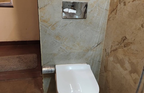 Varanasi Hotel | RADIANCE COURTYARD