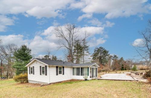 Arden House | Radiant Arden Home - 10 Mi to Biltmore!