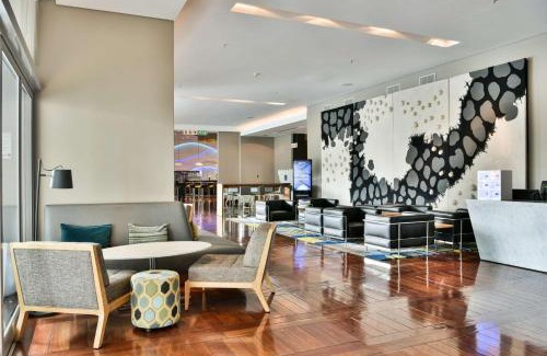 Sandown Hotel | Radisson Blu Gautrain Hotel, Sandton Johannesburg