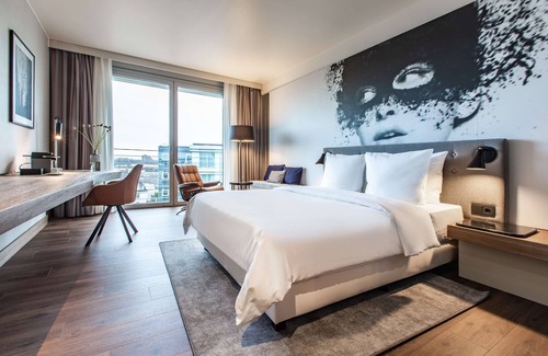 Deutz Hotel | Radisson Blu Hotel, Cologne