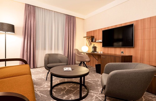 Magny-le-Hongre Hotel | Radisson Blu Hotel Paris, Marne-la-Vallée