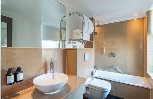 Bloomsbury Hotel | Radisson Blu Hotel, London Bloomsbury
