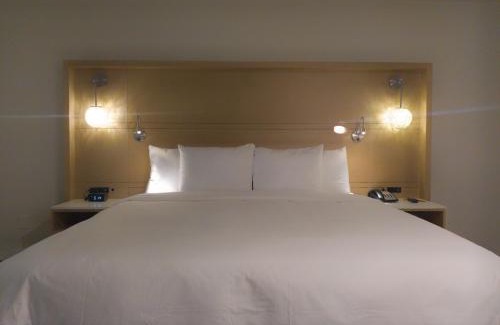 College Park Hotel | Radisson Hotel Atlanta Airport