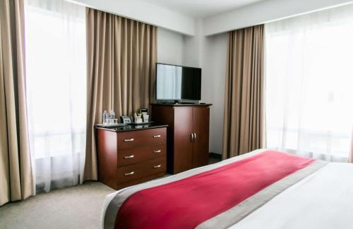Leon Hotel | Radisson Poliforum Plaza Hotel Leon