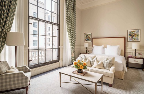 London City Centre Hotel | Raffles London at The OWO