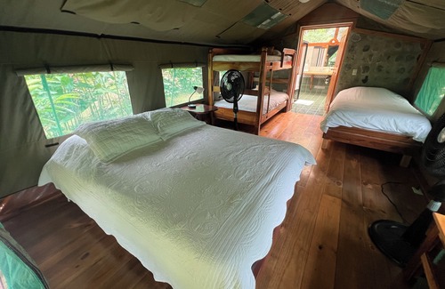 Rio Nuevo Hotel | Rafiki Safari Lodge
