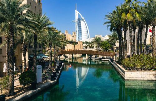 Umm Suqeim 3 Apartment | Rahaal 1 BDR, Madinat Jumeirah
